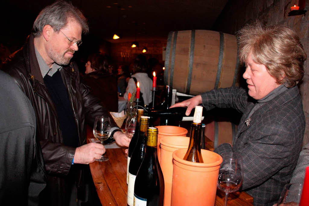 Impressionen von der  Wein- und Musikmatine im Holzfasskeller der Ihringer Winzergenossenschaft.