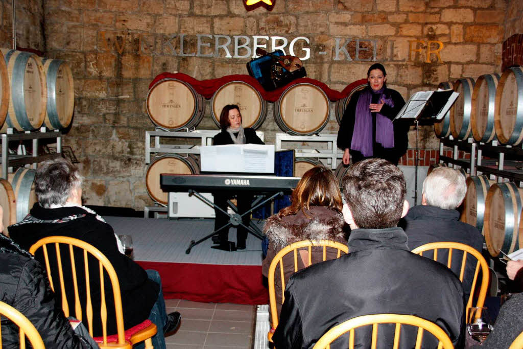 Impressionen von der  Wein- und Musikmatine im Holzfasskeller der Ihringer Winzergenossenschaft.