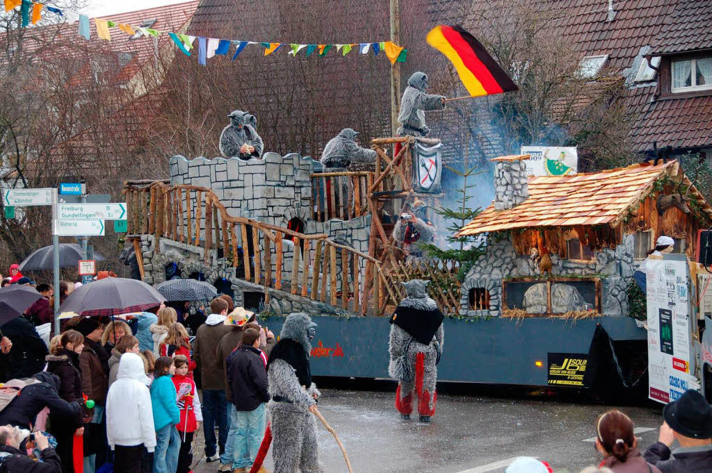 Die Leheneck-Biester mit ihrem groen Wagen