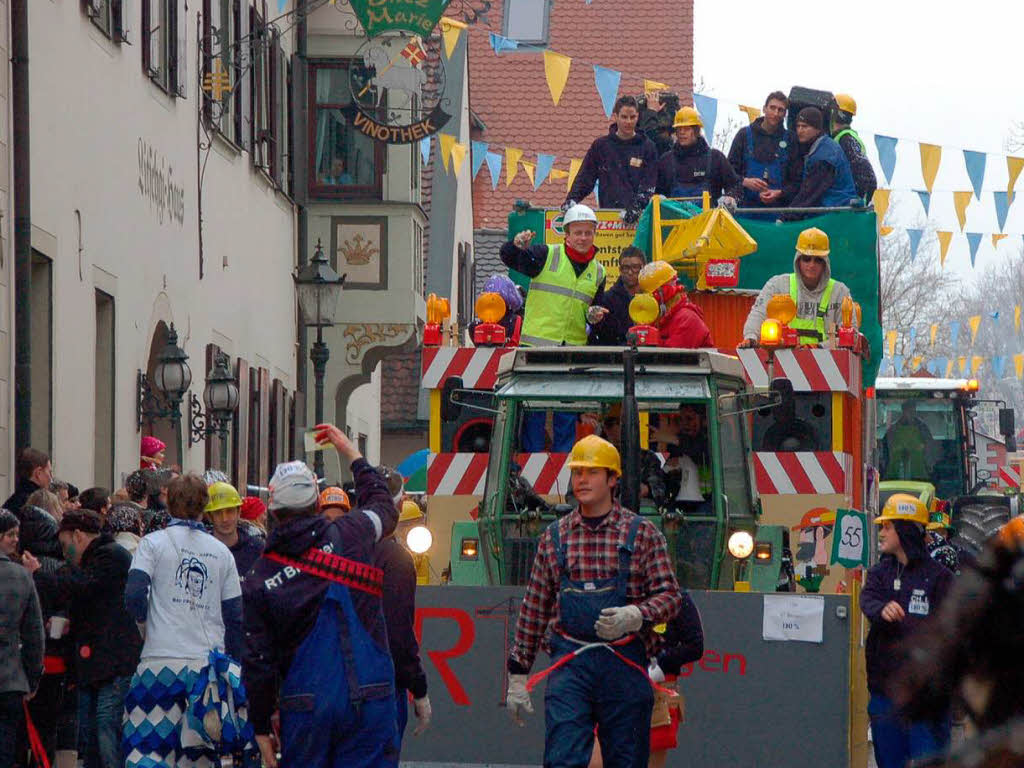 Beim Bad Krozinger Rosenmontagsumzug waren die Narren vllig aus dem Huschen.