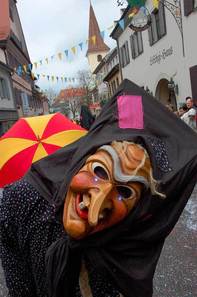 Beim Bad Krozinger Rosenmontagsumzug waren die Narren vllig aus dem Huschen.