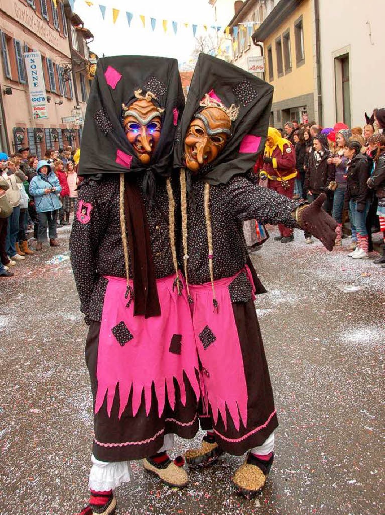 Beim Bad Krozinger Rosenmontagsumzug waren die Narren vllig aus dem Huschen.