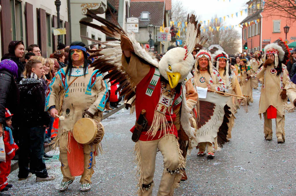 Beim Bad Krozinger Rosenmontagsumzug waren die Narren vllig aus dem Huschen.