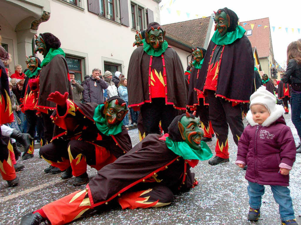 Beim Bad Krozinger Rosenmontagsumzug waren die Narren vllig aus dem Huschen.