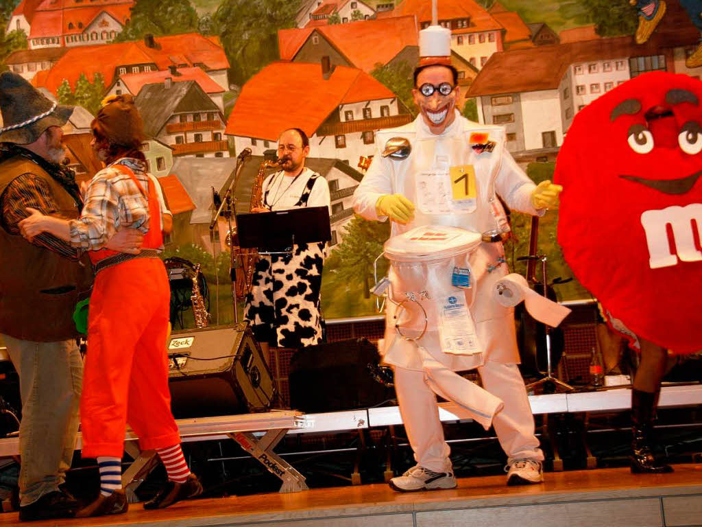 Narretei pur beim Preismaskenball in Grafenhausen Narretei pur beim Preismaskenball in Grafenhausen