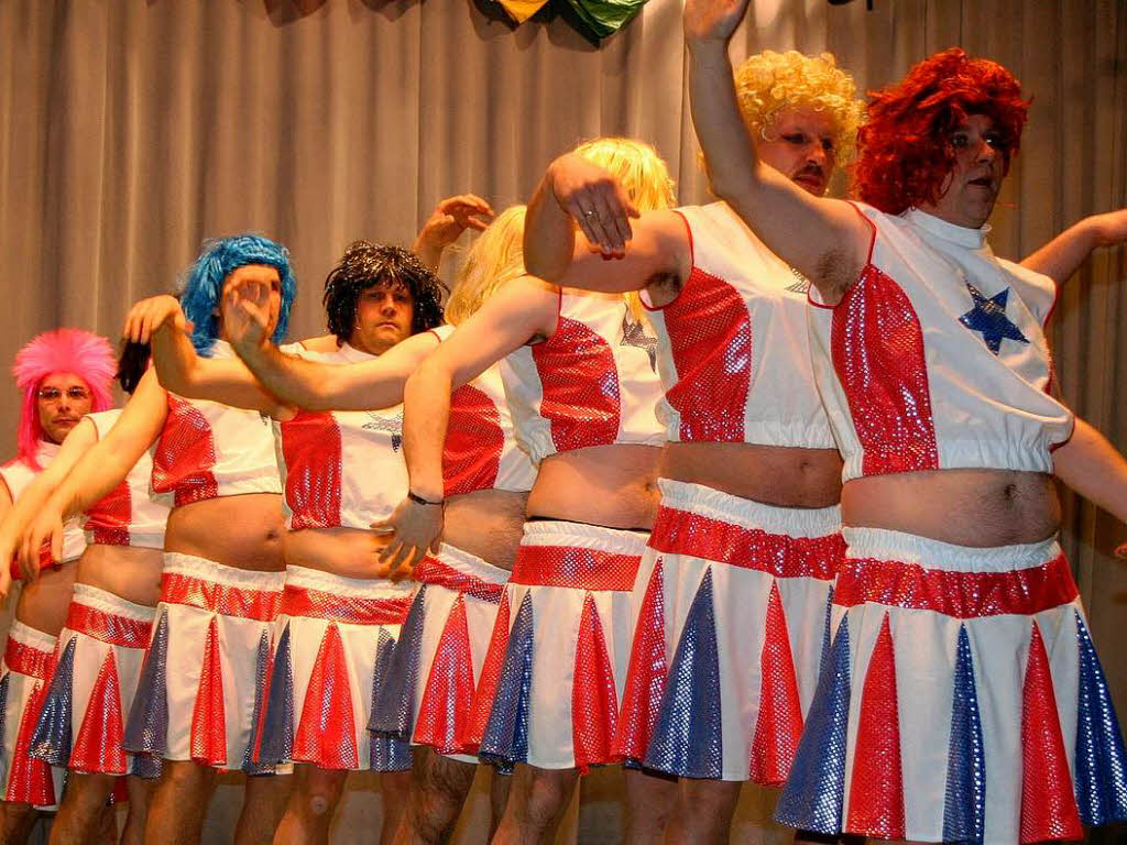 Einfallsreiche Beiträge mit Showcharakter beim Bunten Abend in Ühlingen Einfallsreiche Beiträge mit Showcharakter beim Bunten Abend in Ühlingen
