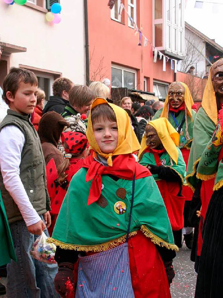 Viel los war auf dem Wiechser Narrenbuckel beim Umzug.