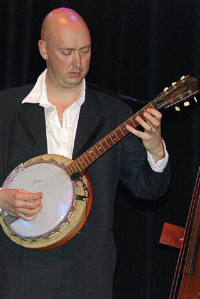 Klezmer mit Banjo in der Offenburger Reithalle   | Foto: Gertrude Siefke