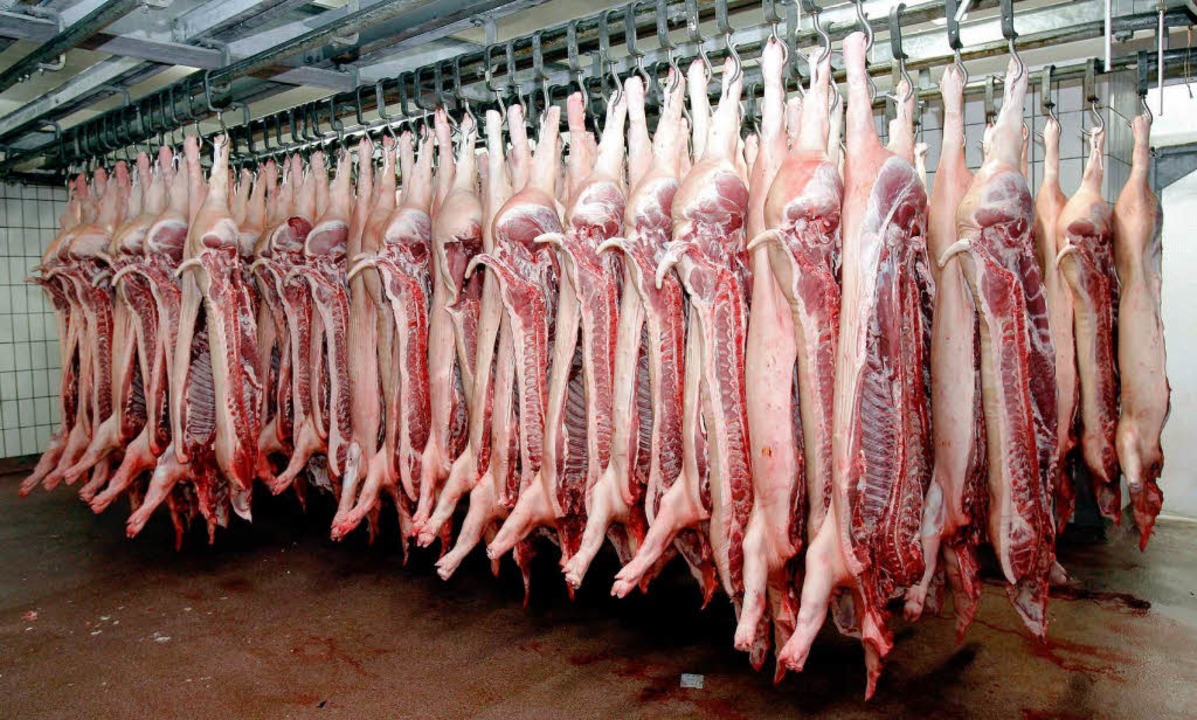 Die Nachfrage nach Biofleisch nimmt beim Offenburger Schlachthof zu.  | Foto: Peter Heck