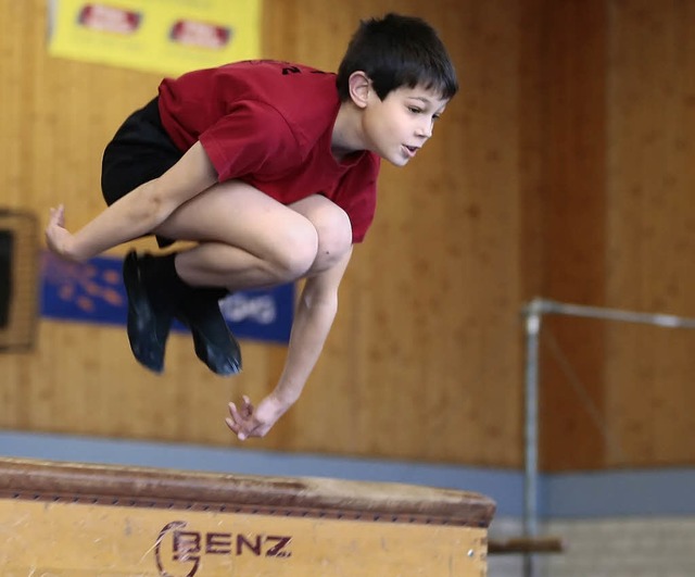 Groe und kleine Sprnge machten die Kinder  in Seelbach.   | Foto:  Peter Aukthun