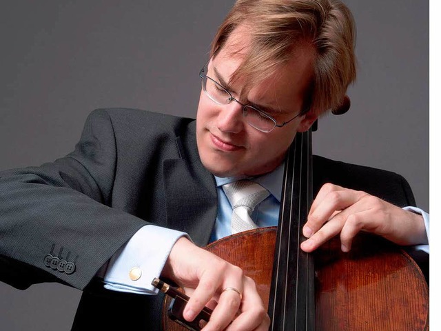 Geboren in Freiburg, Professor in Dres...lente Cellist Wolfgang Emanuel Schmidt  | Foto: Pro