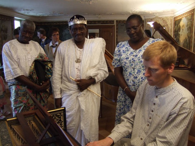 Seine Exzellenz, der Knig von Togo (Z...er Schlosskonzerte  in Bad Krozingen.   | Foto: Susanne Mller