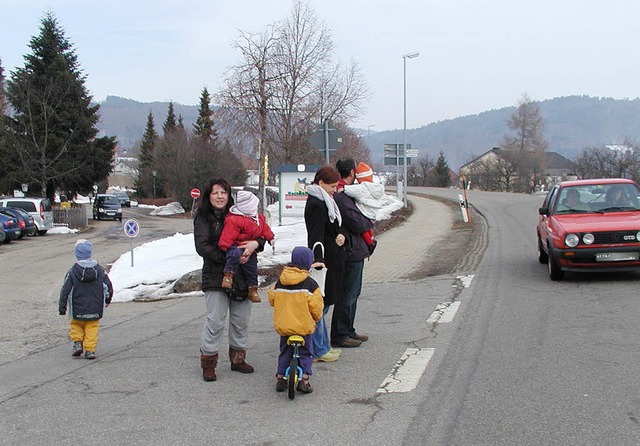 Die berquerung der L152 ist ohne Unterfhrung kein Kinderspiel.  | Foto: Wolfgang Adam