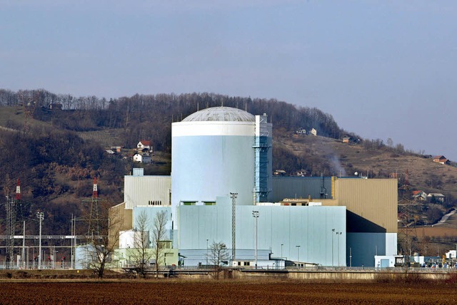 Der Mailer von Krsko, zehn Kilometer v...das einzige Atomkraftwerk Sloweniens.   | Foto: AFP
