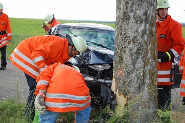 Beim berholen schwer verletzt