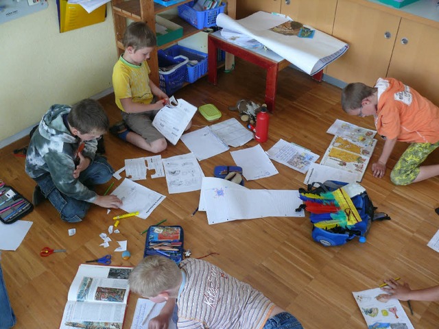 Projektwoche in der Grundschule Steine...0; in der Klasse 3 b auch erarbeiten.   | Foto: Sylvia Bleckmann