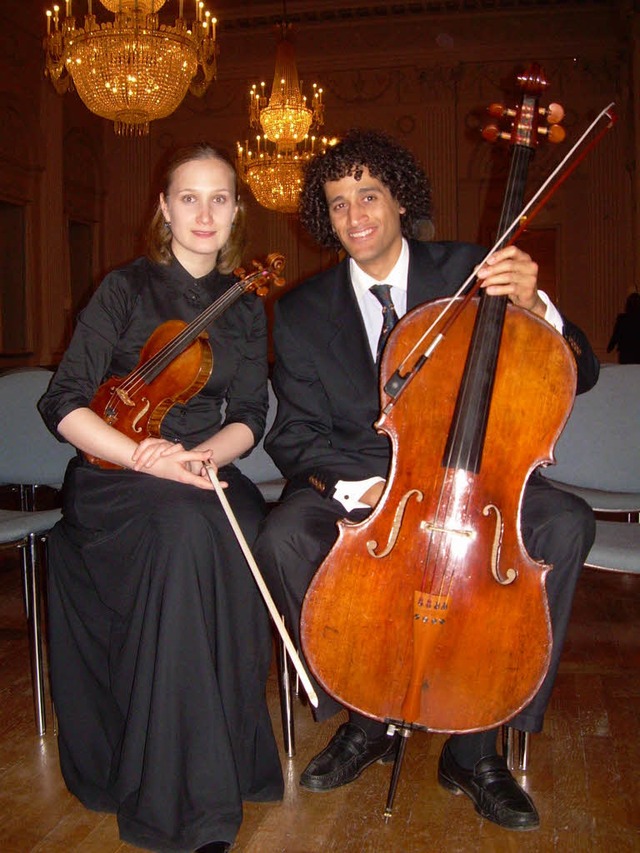 Das Abel-Duo: Die Geigerin Anna Petrov... Violoncellist Yorick-Alexander Abel.   | Foto: Privat