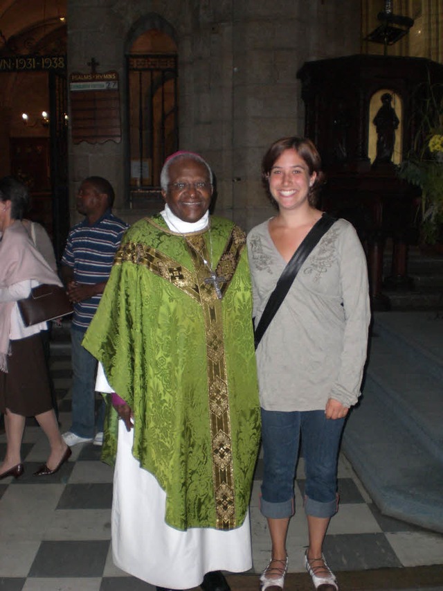 Kathrin Lange hatte in Sdafrika eine ...riedensnobelpreistrger Desmond Tutu.   | Foto: Privat