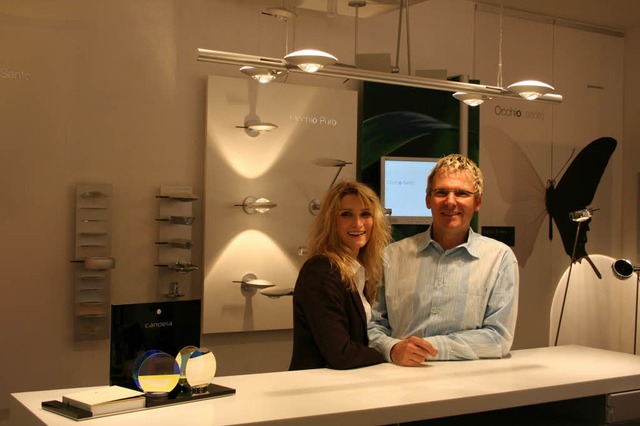 Setzen das alte  Brauhaus mit ihrem Li...echte Licht: Sabine und Thomas Dorner   | Foto: Karin Kaiser