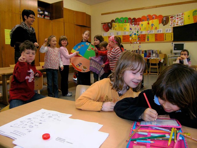 <Bildtext>Lehrerin  Beate Kunz unterri... Grundschule in Hecklingen.</Bildtext>  | Foto: Michael haberer