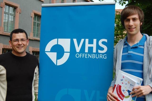 Die Volkshochschule will das Sommerloch stopfen