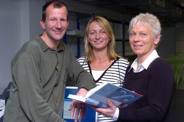 Frisch gewhlt: Mathias Strau, Barbara Langela und Sonja Schmidt (von links)  | Foto: bz