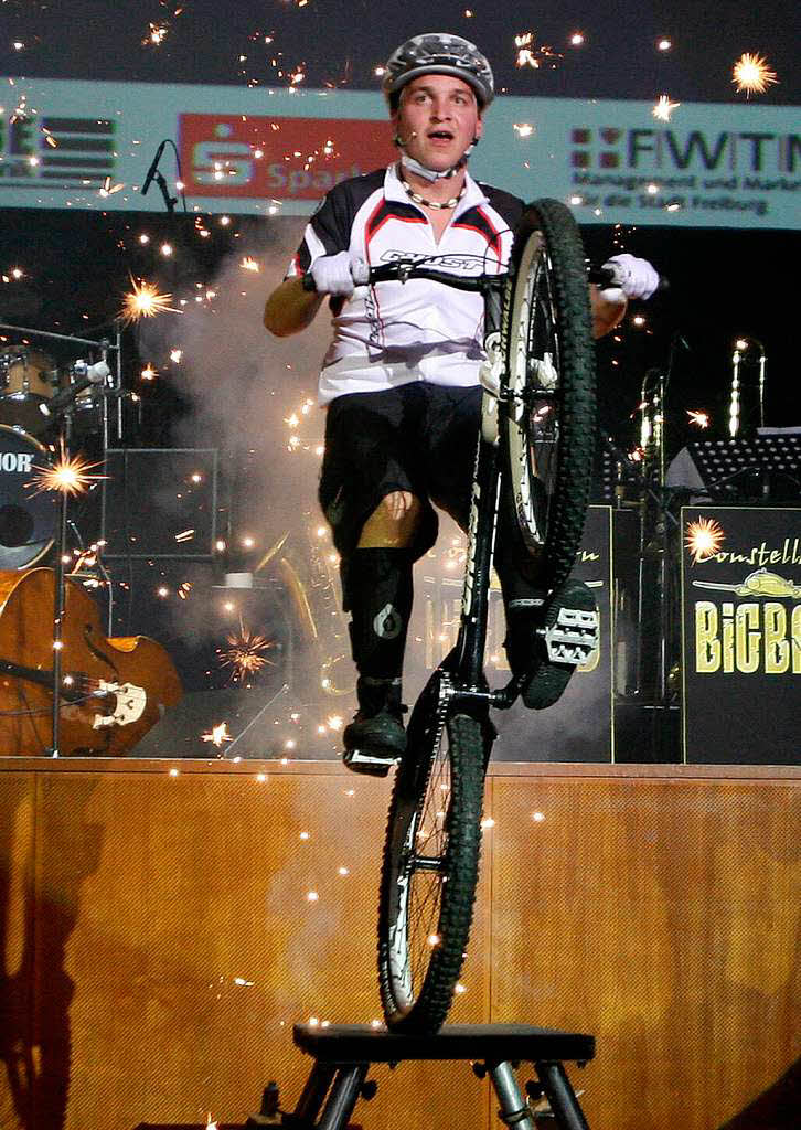 Einer von zwei „Flying Bike Boys“