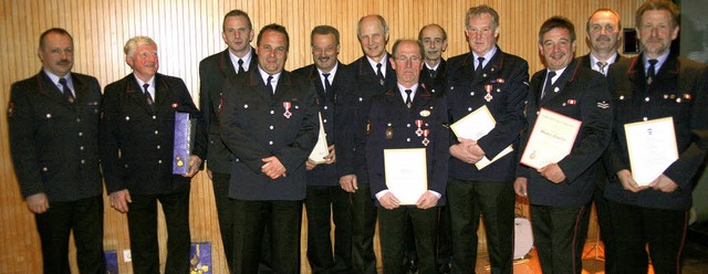 Viele Ehrungen    gab  es  bei  der  J...Rainer Knig und Karlheinz Havemann.    | Foto: Fabry