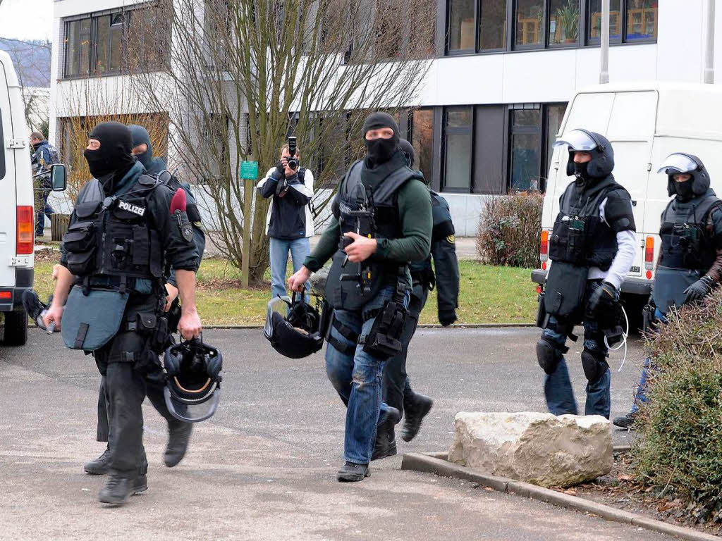 Etwa 1000 Polizisten und Rettungskrfte waren  in Winnenden im Einsatz.