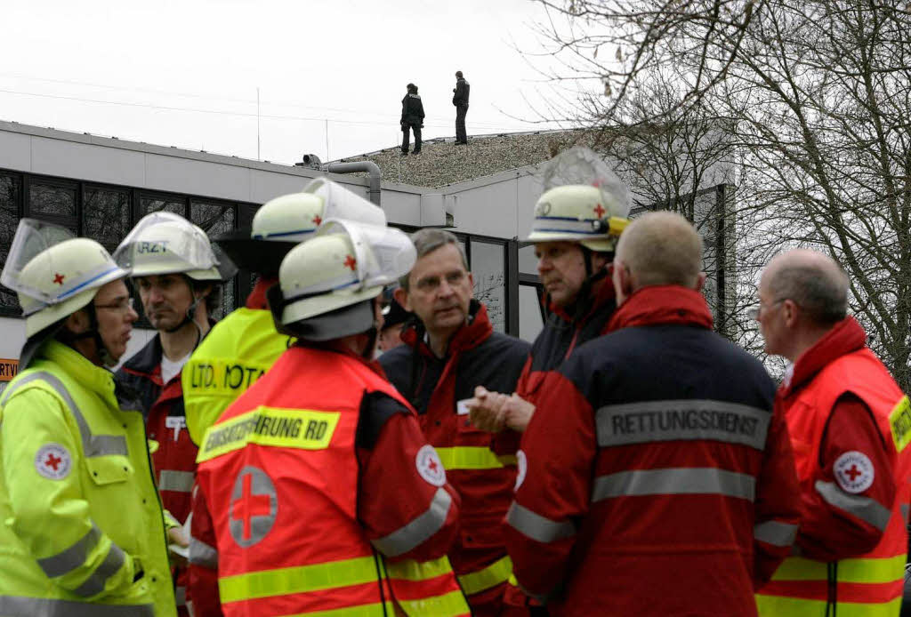 Etwa 1000 Polizisten und Rettungskrfte waren  in Winnenden im Einsatz.