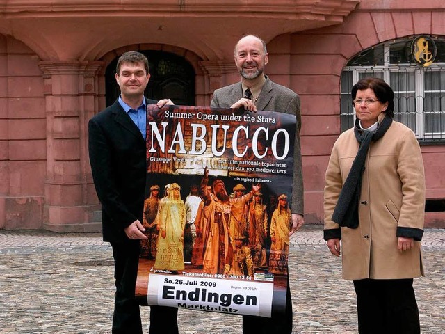 Freuen sich auf &#8222;Nabucco&#8220;:...ns-Joachim Schwarz und Gerda Kauschat.  | Foto: Ruth Seitz-Wendel