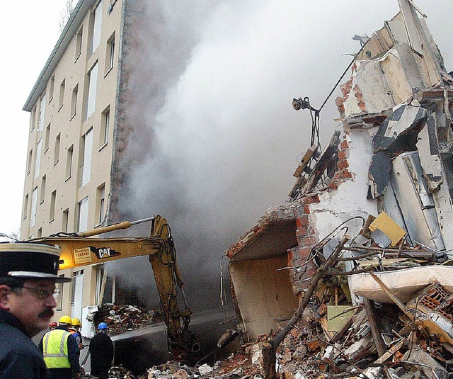 Das durch die Gasexplosion 2004 zerstrte Haus in Mulhouse   | Foto: afp