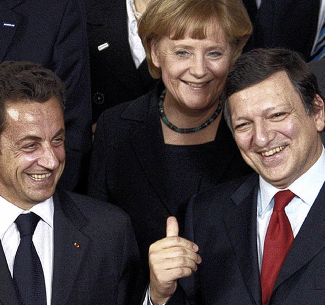 Nicolas Sarkozy, Angela Merkel und  Jose Manuel Barroso  | Foto: DPA