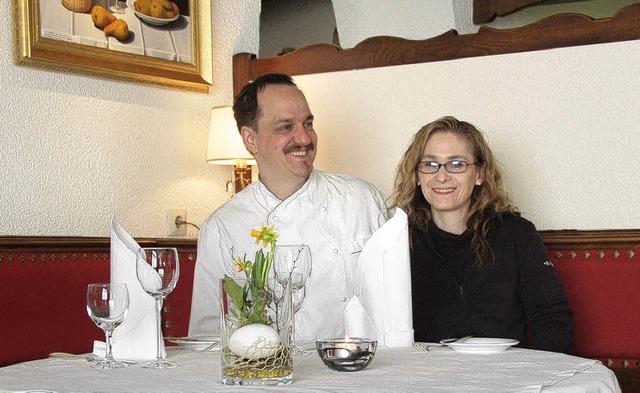 Freuen sich ber die gelungene Neugest...es Hauses: Georg und Tanja Fehrenbach   | Foto: krisch