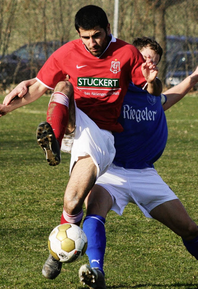 Gab sein Debt in der ersten Mannschaf...von den A-Junioren des Freiburger FC.   | Foto: Andreas Klein