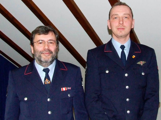 Der   neue stellvertretende  Kommandan...ianchi  (rechts) mit Kommandant  Karle  | Foto: Ulrike Jger
