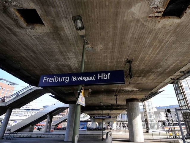 Die Stadtbahnbrcke am Hauptbahnhof: Freiburgs nchste Baustelle?  | Foto: Ingo Schneider
