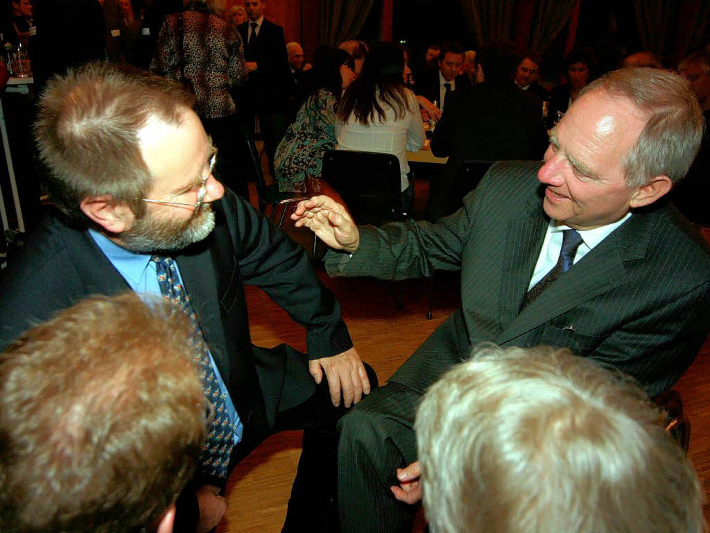 Zahlreiche Ehrengste waren in den Kursaal nach Menzenschwand gekommen, um Hans Loritz ihre Wnsche fr den neuen Lebensabschnitt mitzugeben.