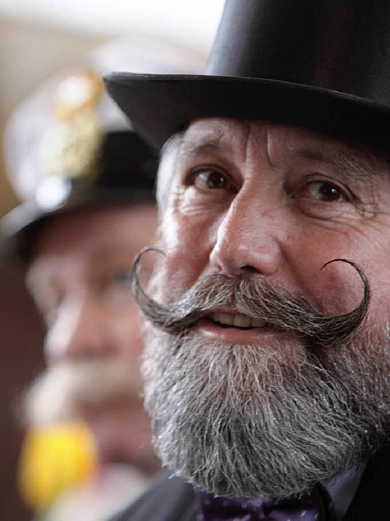Gepflegt, ungewhnlich und manchmal ein wenig schrg: Die Teilnehmer an der deutschen Bartmeisterschaft zeigen ihre Haarpracht.