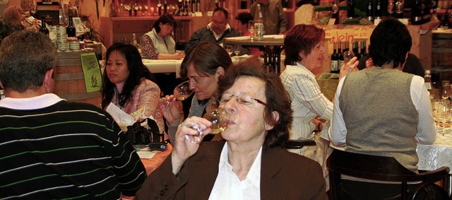Auf Gaumen und Nase der Kunden verlie...l  der Wein-Trilogie der WG Ettenheim.  | Foto: Erika Sieberts