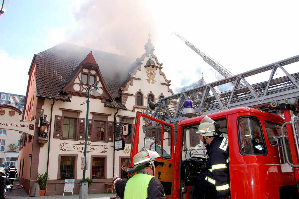 Einsatzkrfte der Feuerwehr waren vor Ort und brachten das Feuer rasch unter Kontrolle