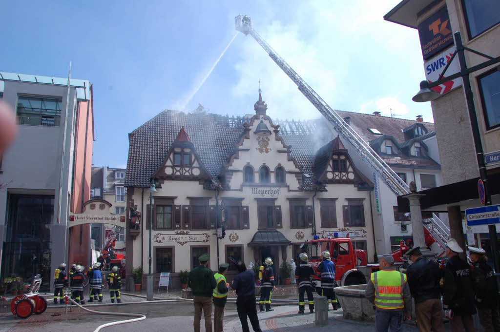 Einsatzkrfte der Feuerwehr waren vor Ort und brachten das Feuer rasch unter Kontrolle