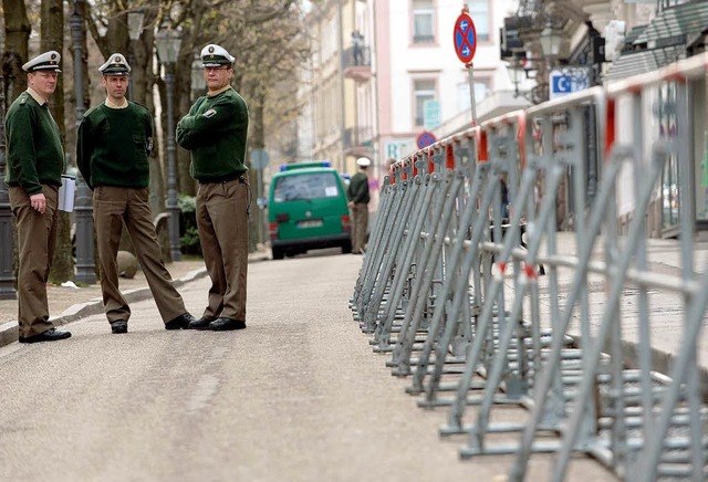 Teile der Straburger Innenstadt sind abgesperrt.  | Foto: dpa