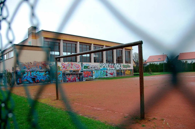 Die Mhlengassenhalle in Denzlingen ist sanierungsbedrftig.  | Foto: Frank Kiefer