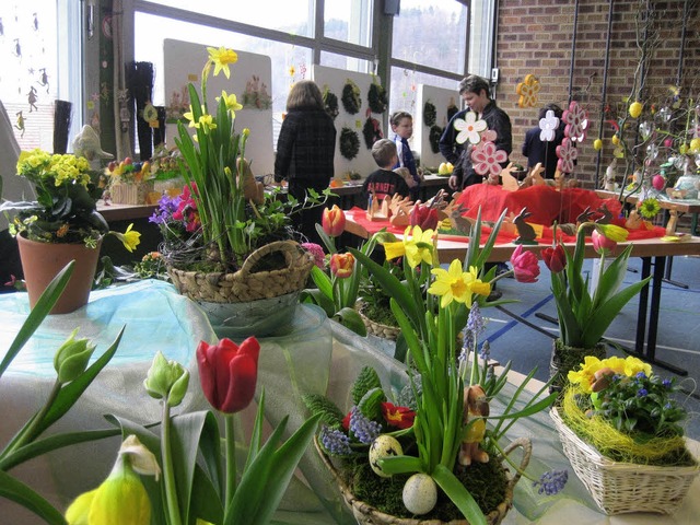 SOLOBILD:Ostereier, Osterhasen, Frhli...ginellem selbstgertigtem Osterschmuck.  | Foto: Thomas Steimer