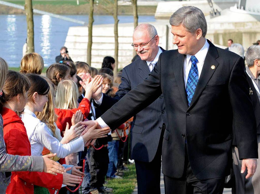 Der kanadische Premierminister Stephen Harper (r.) und der slowakische Prsident Ivan Gasparovic.