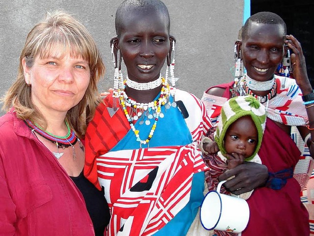 Martina Matt aus Weil am Rhein hilft den Massai in Tanzania.  | Foto: Privat