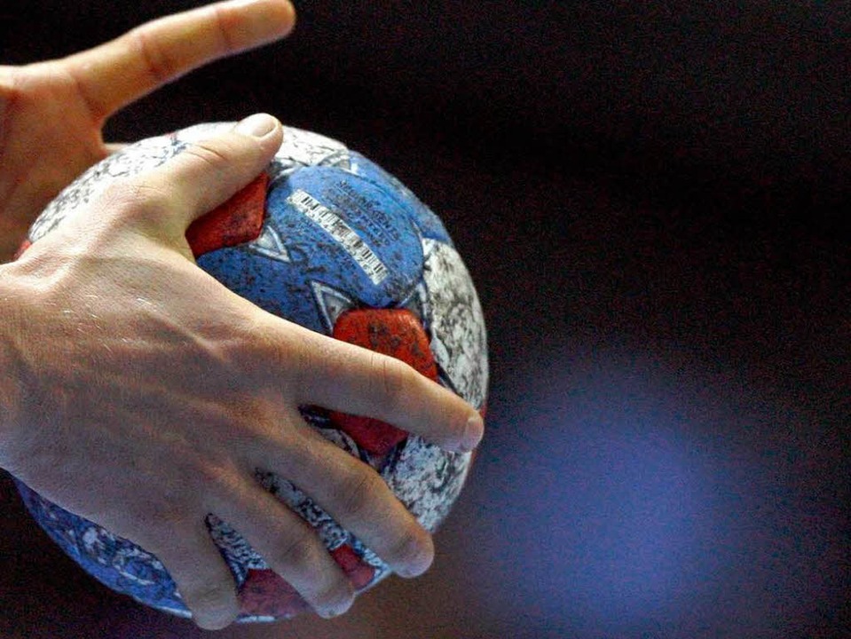 Handball in der Ortenau &#8211; das is...r auch der Kummer mit Finanzen gehört.  | Foto: dpa