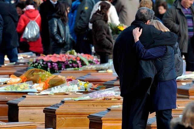 Trauerfeier fr 290 Opfer