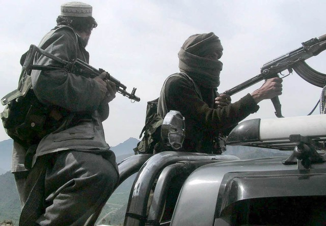 Bewaffnete Taliban-Kmpfer  | Foto: dpa